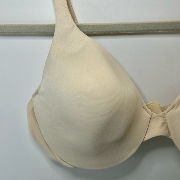 Victoria’s Secret IPEX Full Coverage Neutral Cream Adjustable Strap Bra 34C - Picture 3 of 13